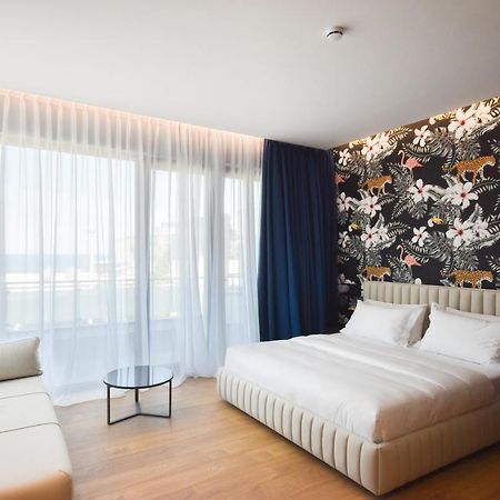 Flamingo Beach Hotel & Spa Влёра Экстерьер фото