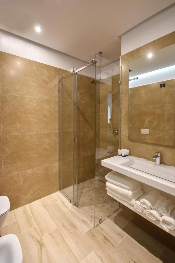Flamingo Beach Hotel & Spa Влёра Экстерьер фото